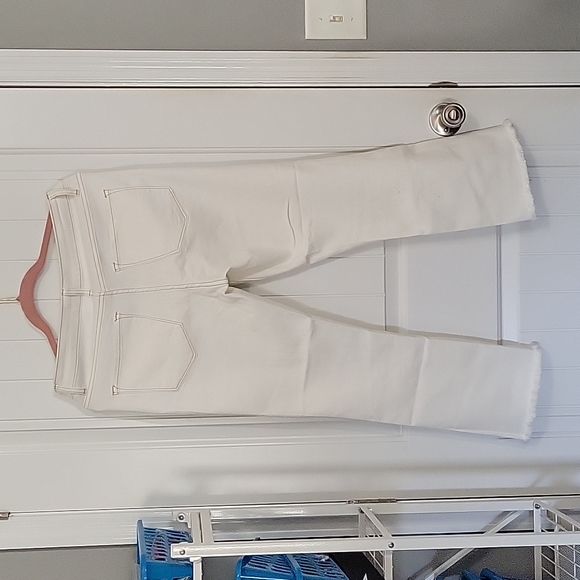 FLYING Monkey white jeans - Picture 3 of 3